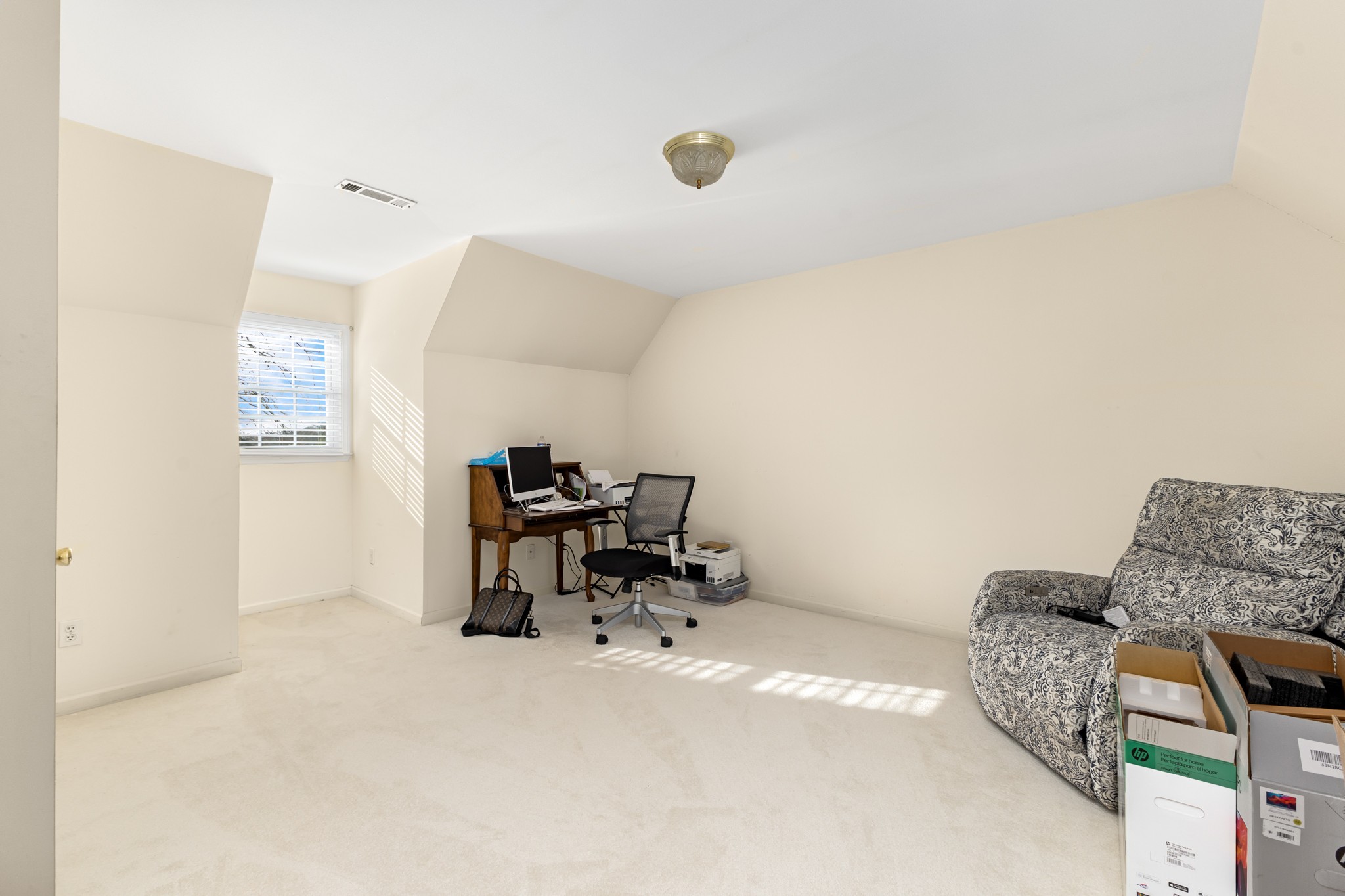 42 Hale Ct