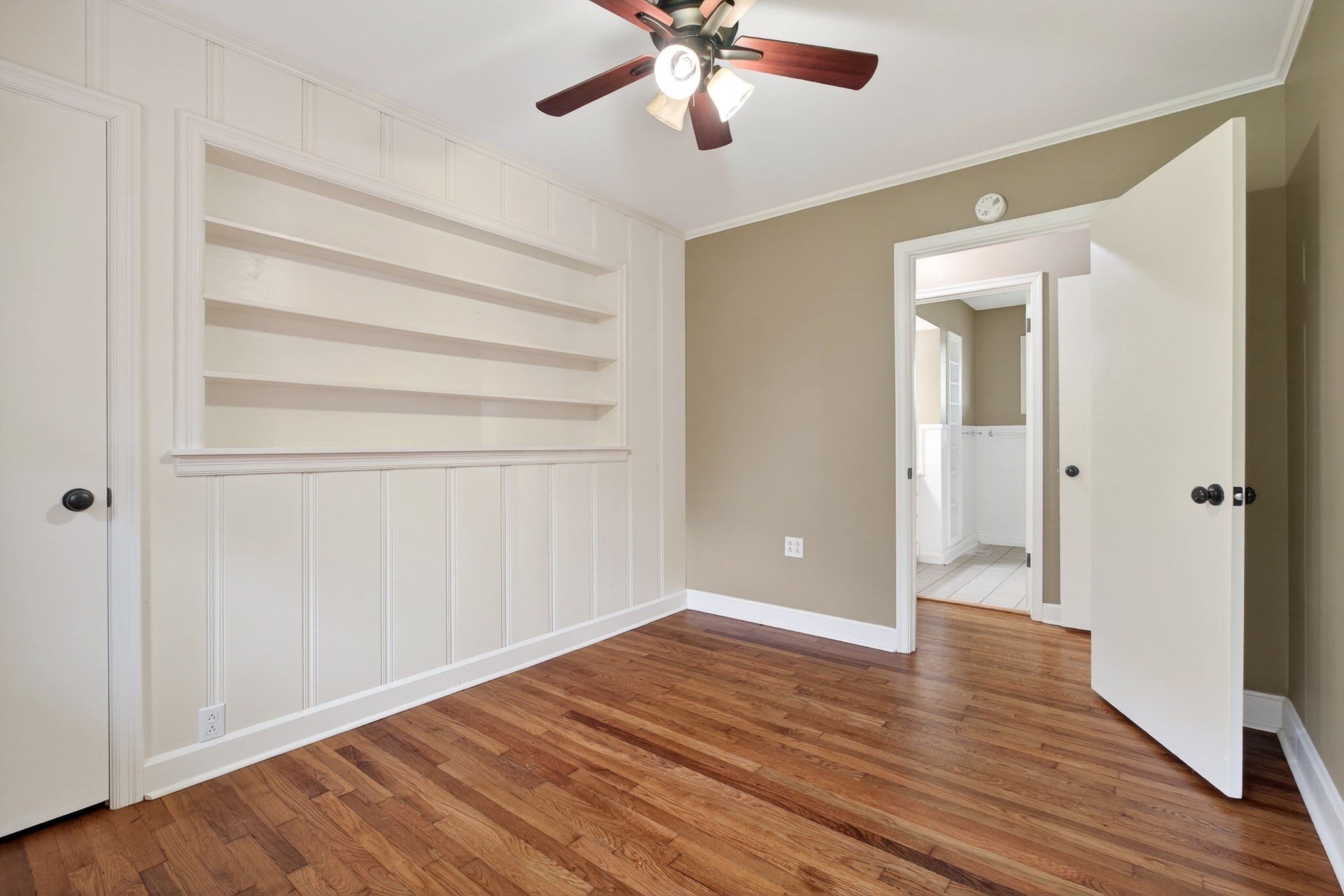 407 Sunset Dr