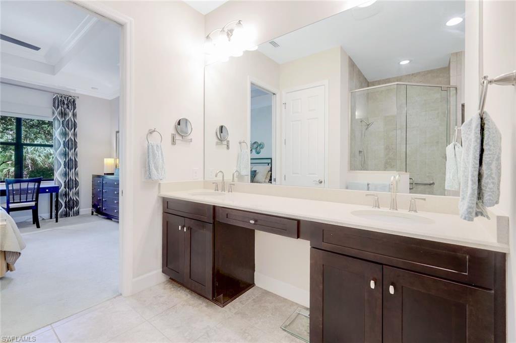 9433 Isla Bella CIR