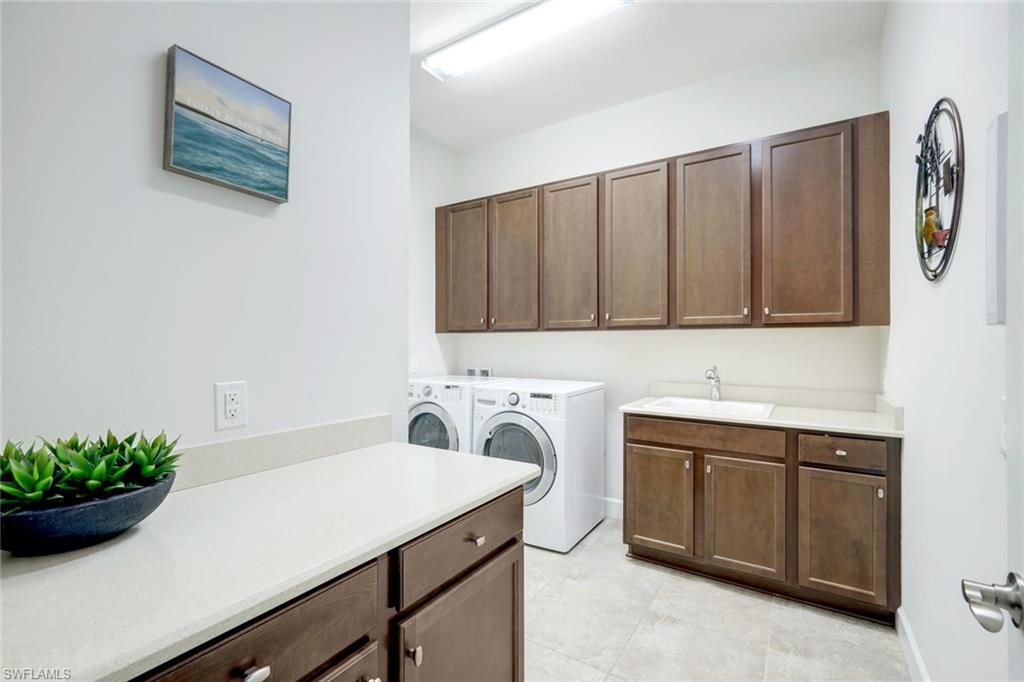 9433 Isla Bella CIR