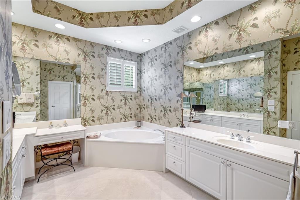 9687 Cypress Hammock CIR # 202