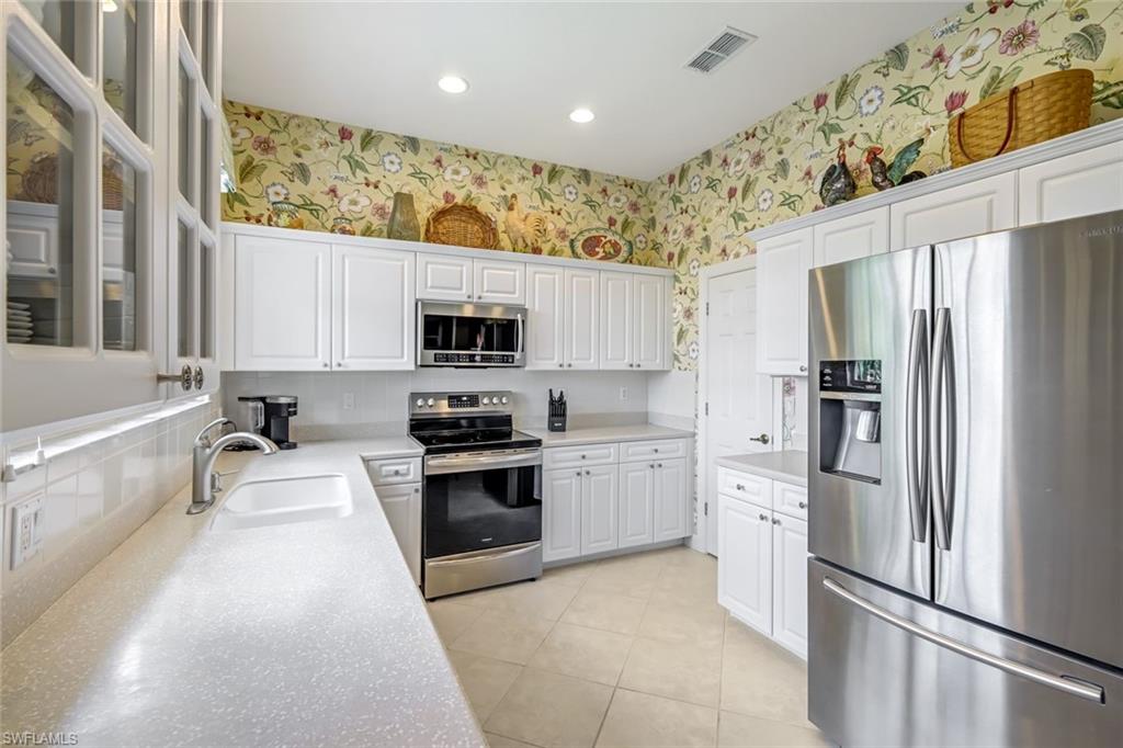 9687 Cypress Hammock CIR # 202