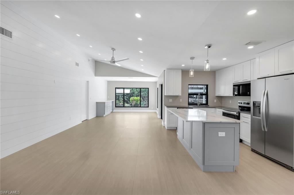 27081 Harbor DR