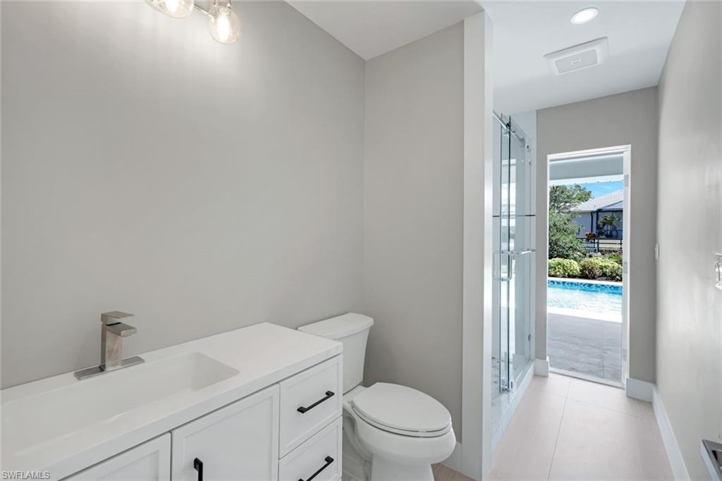 27081 Harbor DR