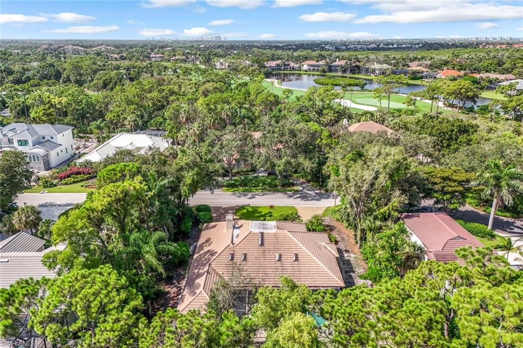 3978 Woodlake DR
