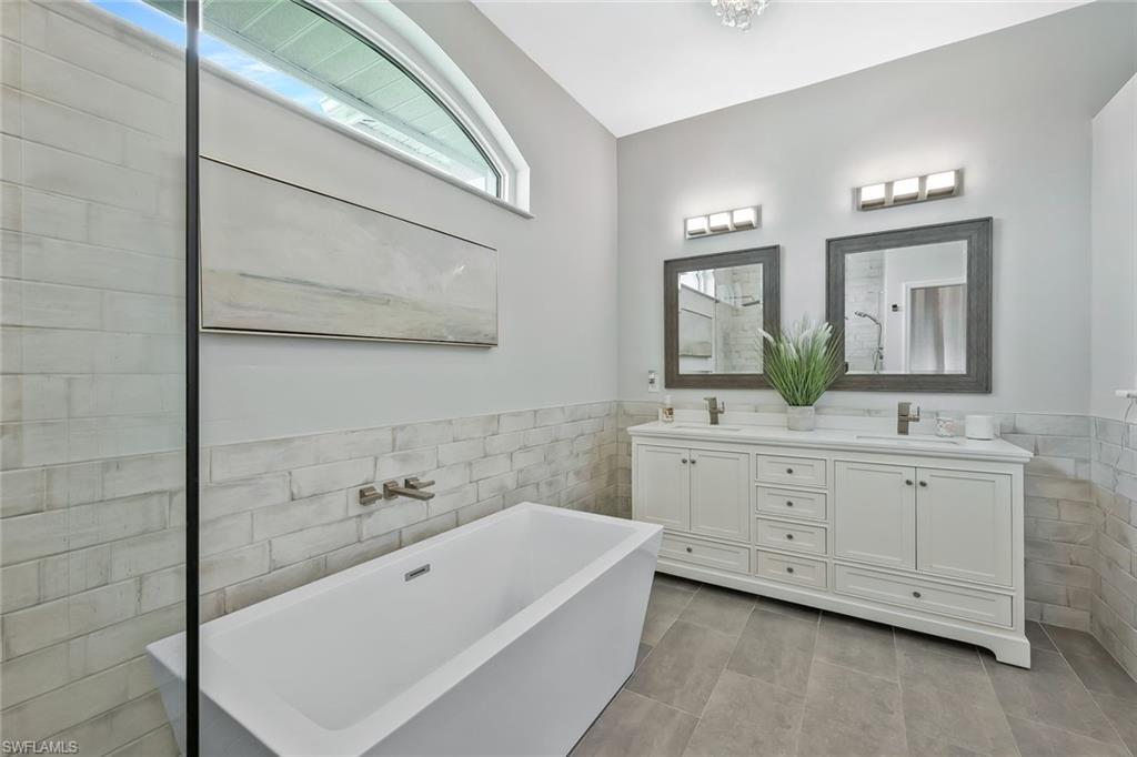 4837 Regal DR