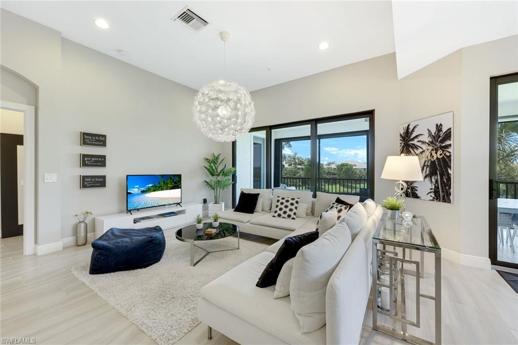 2185 Frangipani CIR # 202