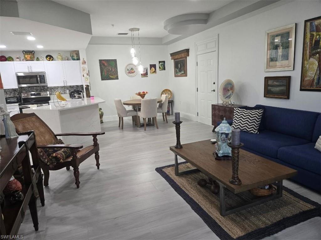 3965 Pomodoro CIR # 303