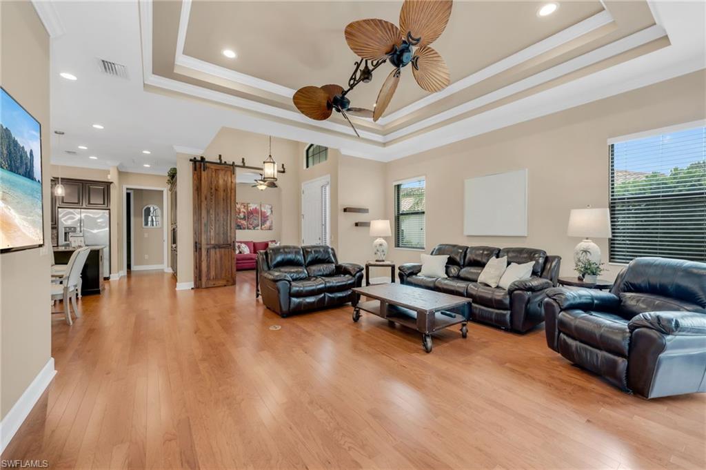 9149 Isla Bella CIR