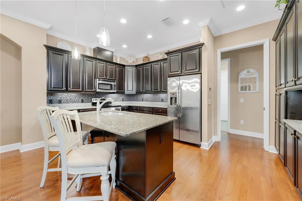 9149 Isla Bella CIR