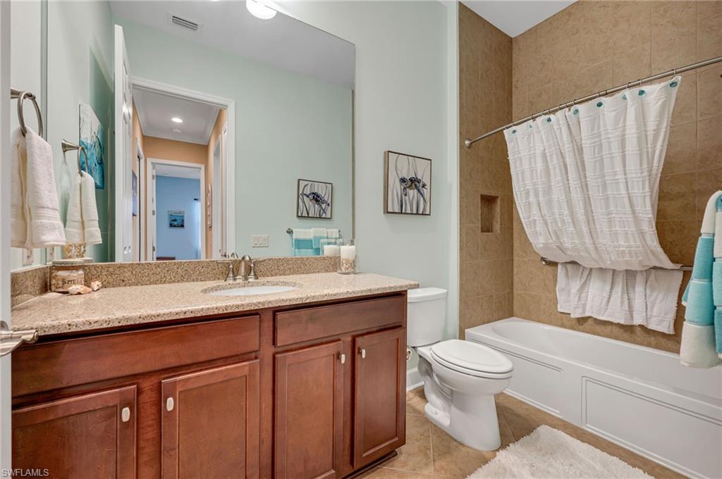 9149 Isla Bella CIR