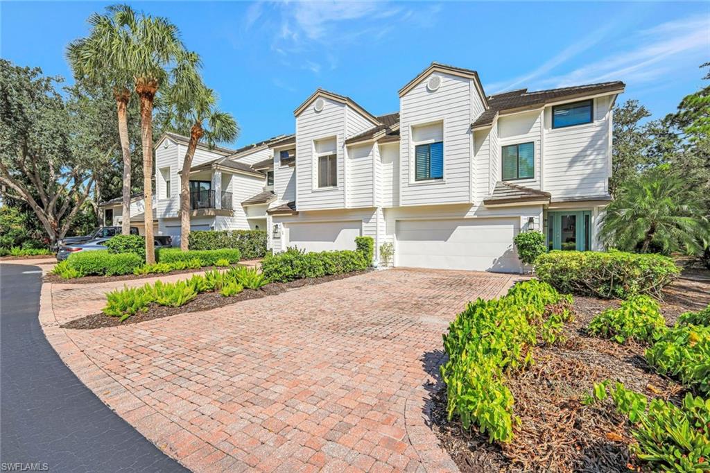 27105 Oakwood Lake DR