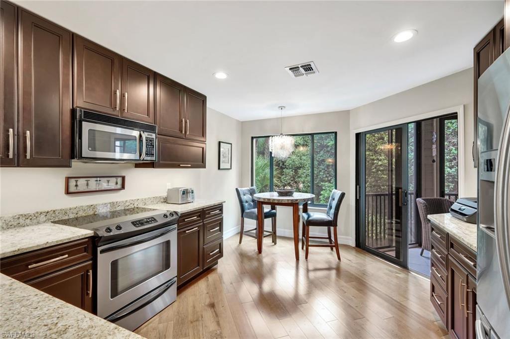 27105 Oakwood Lake DR