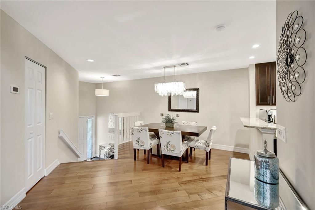 27105 Oakwood Lake DR