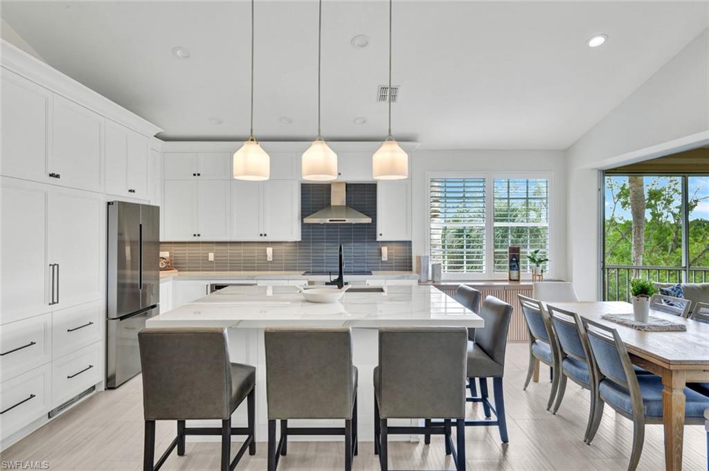 4471 Riverwatch DR # 201