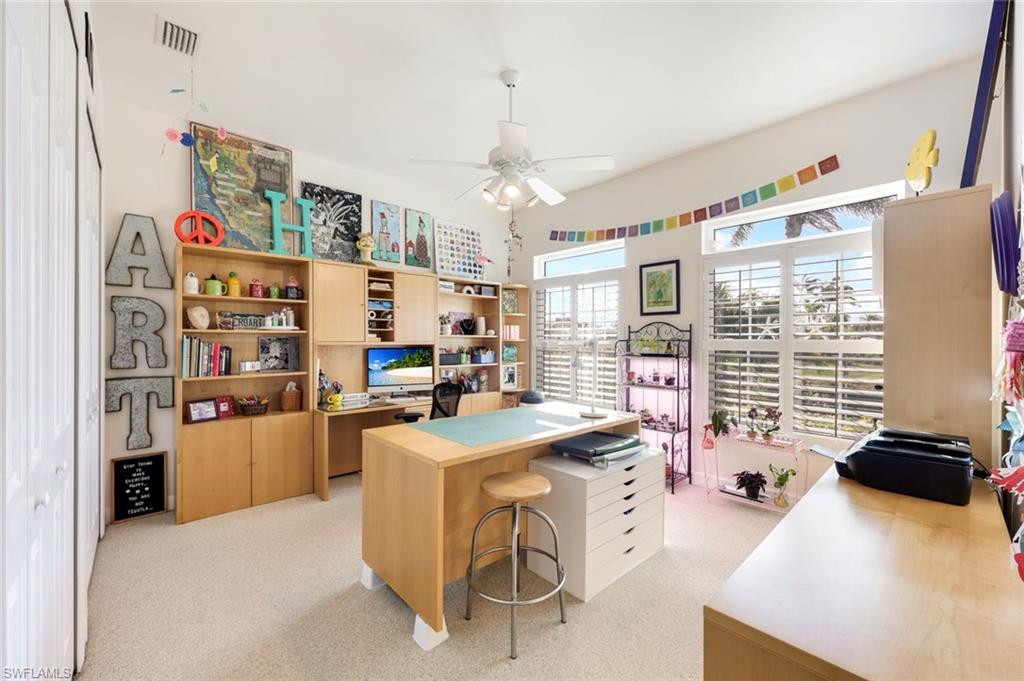 9852 Treasure Cay LN