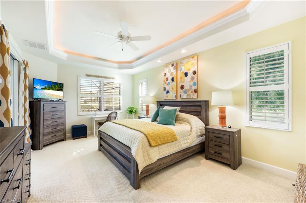 9852 Treasure Cay LN