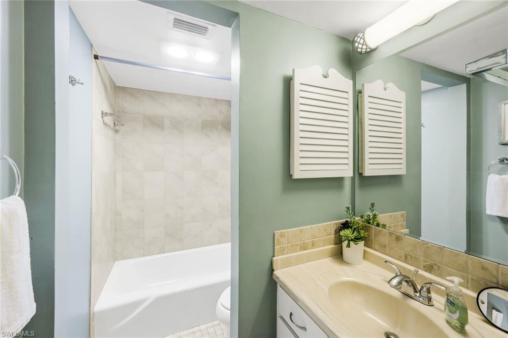 25830 Hickory BLVD # 101