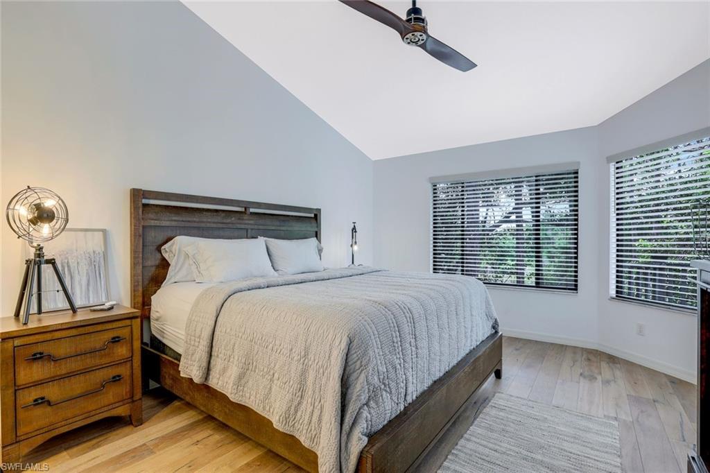 27100 Oakwood Lake DR