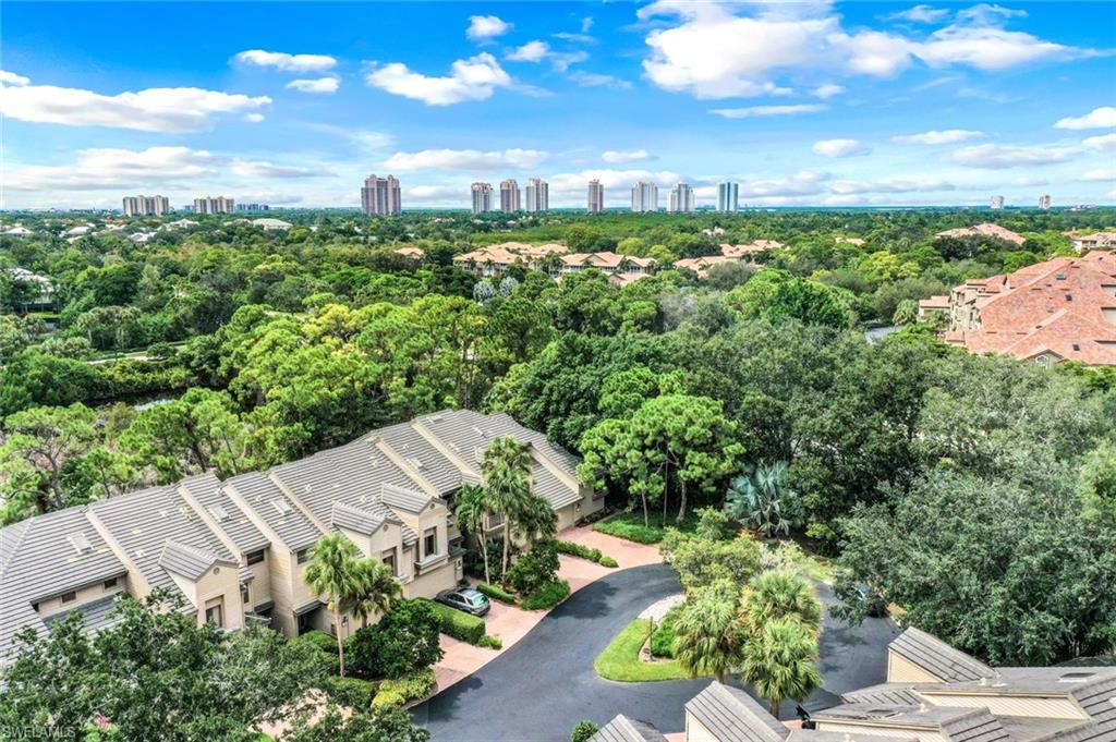 27100 Oakwood Lake DR