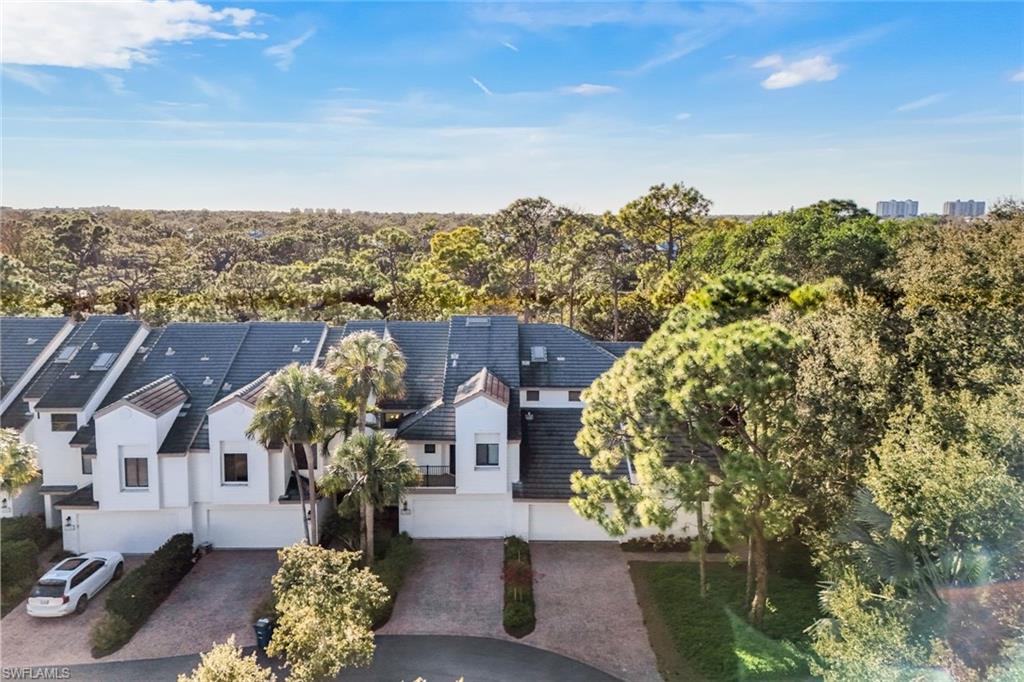 27100 Oakwood Lake DR