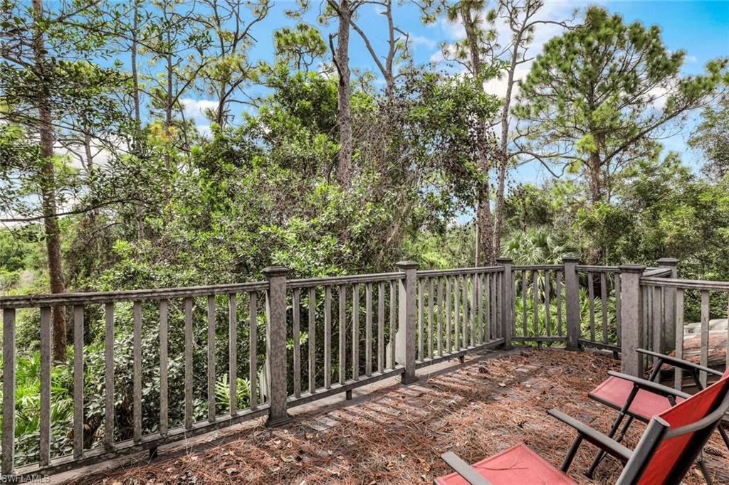 27100 Oakwood Lake DR