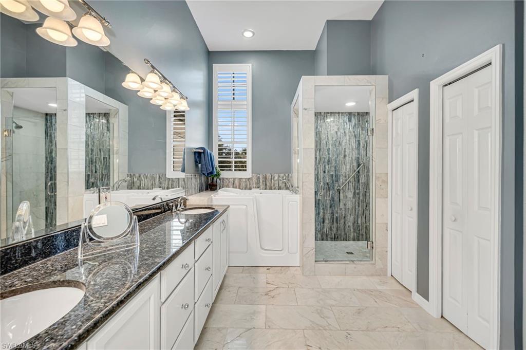 4460 Riverwatch DR # 202