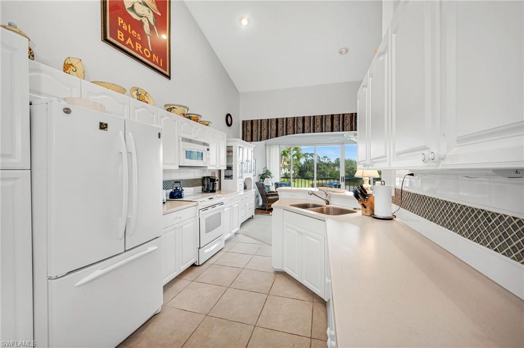 4460 Riverwatch DR # 202