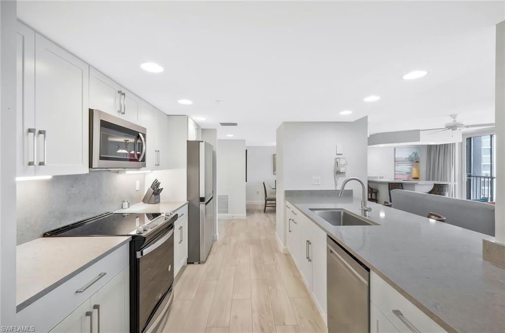 6620 Estero BLVD # 504