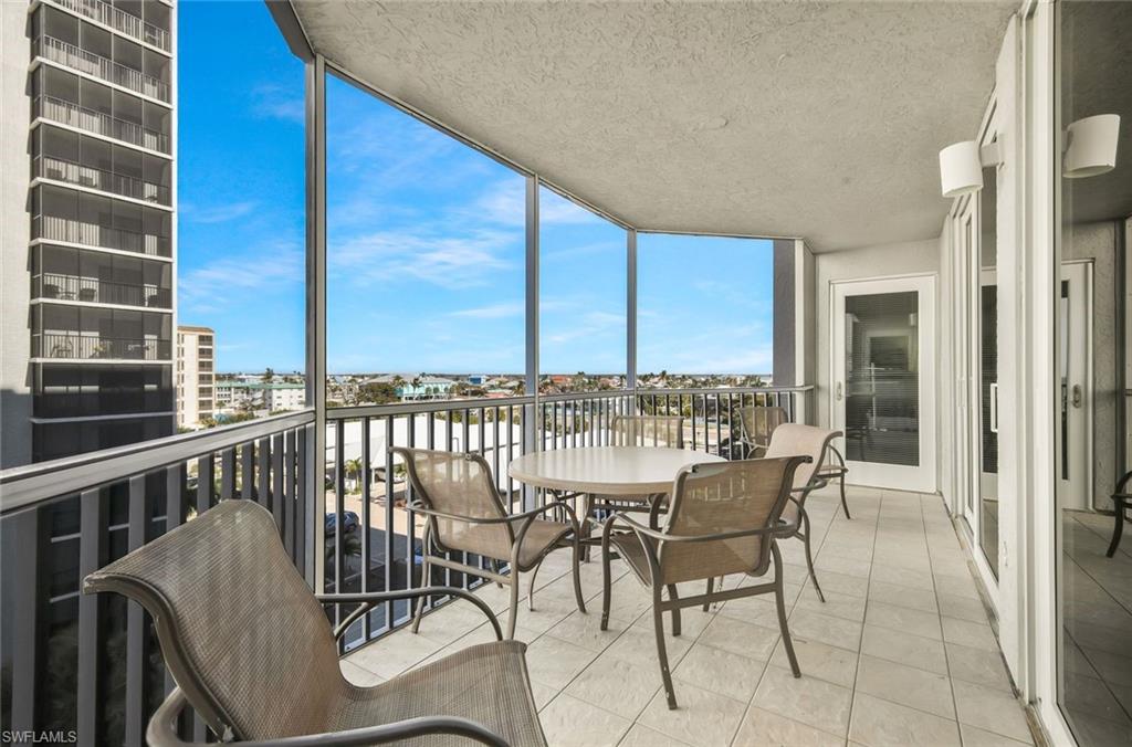 6620 Estero BLVD # 504