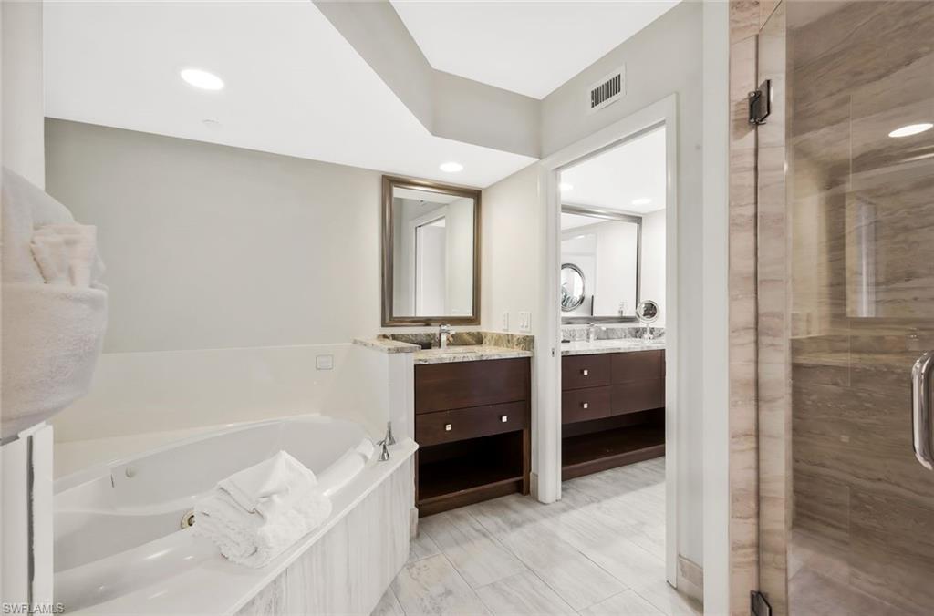 6620 Estero BLVD # 504