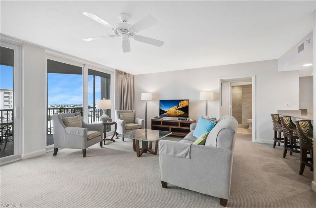 6620 Estero BLVD # 504