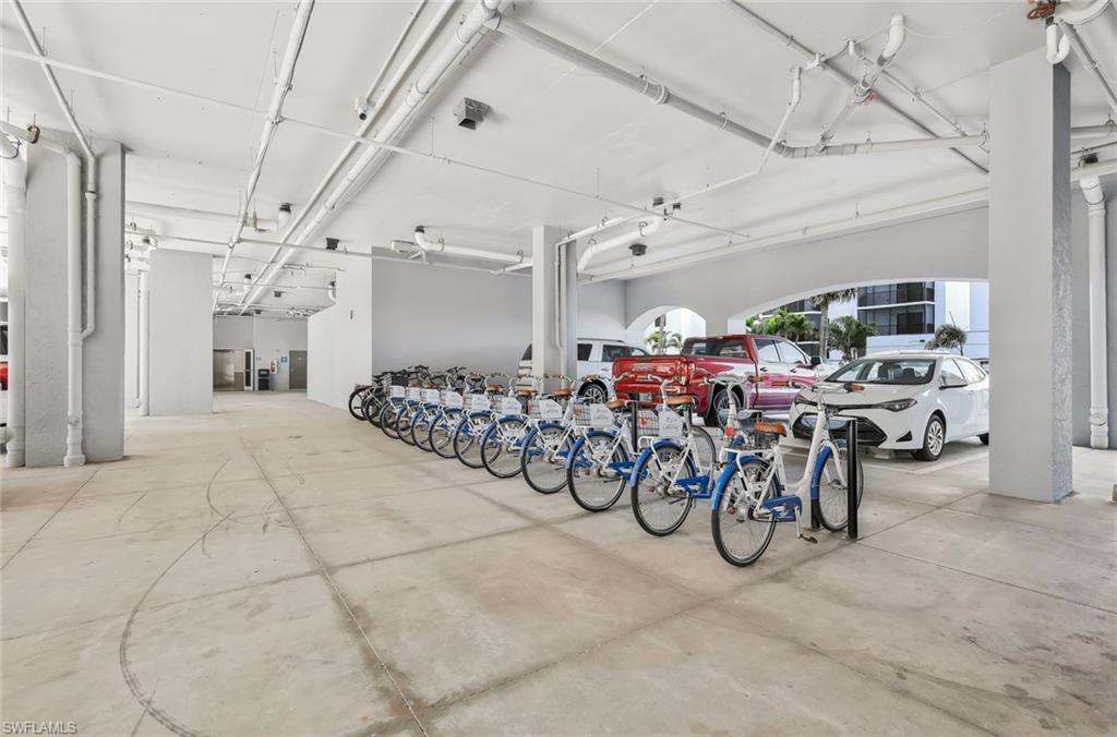 6620 Estero BLVD # 504