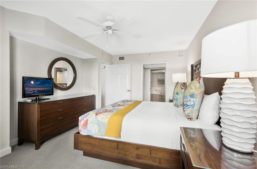 6620 Estero BLVD # 504