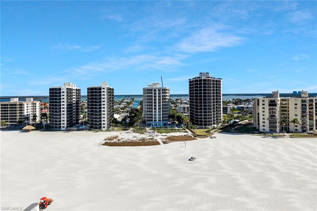 6620 Estero BLVD # 504