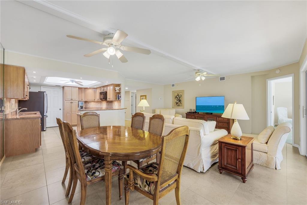 26900 Wedgewood DR # 305