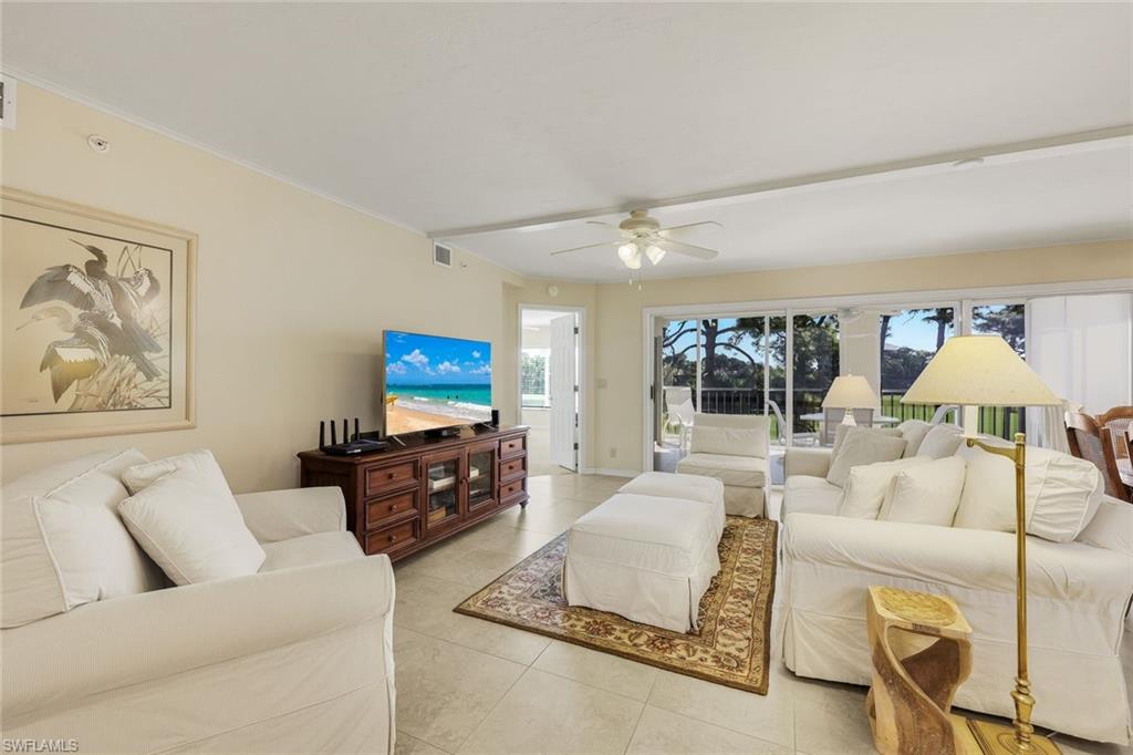 26900 Wedgewood DR # 305