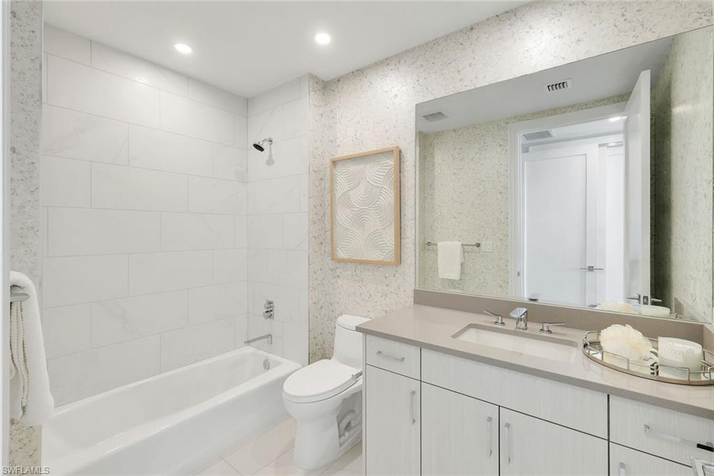 4991 Bonita Bay BLVD # 802