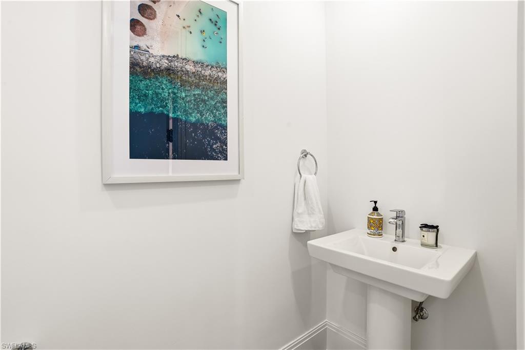 4810 PELICAN COLONY BLVD # 1605