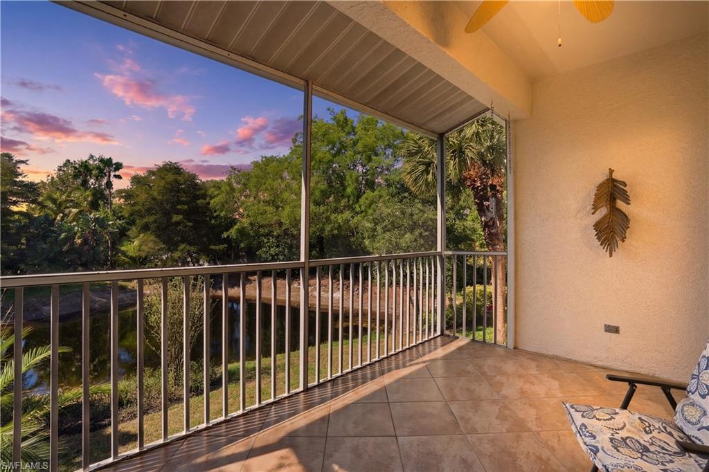 9021 Las Maderas DR 201