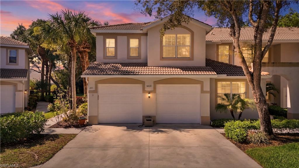 9021 Las Maderas DR 201