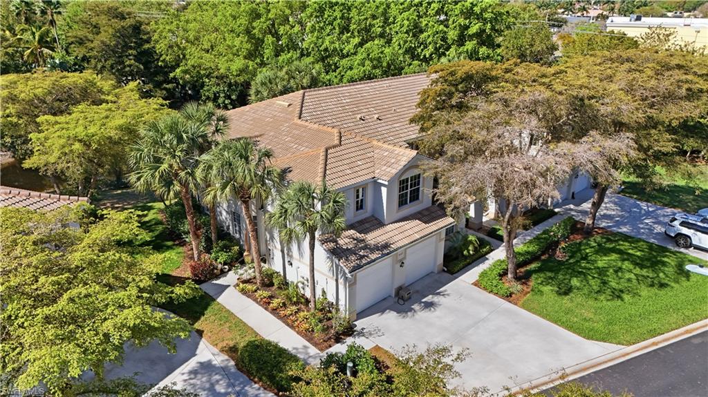 9021 Las Maderas DR 201