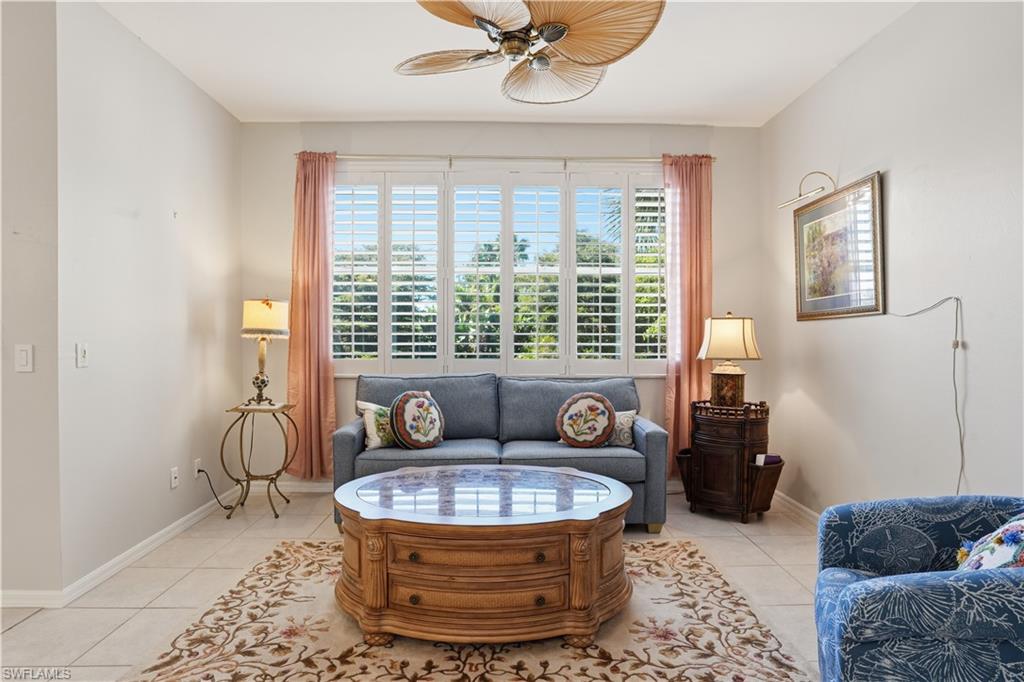 9021 Las Maderas DR 201