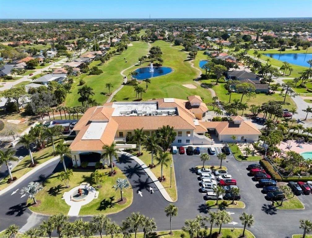 9021 Las Maderas DR 201