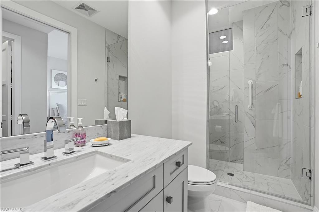 4971 Bonita Bay BLVD 2004