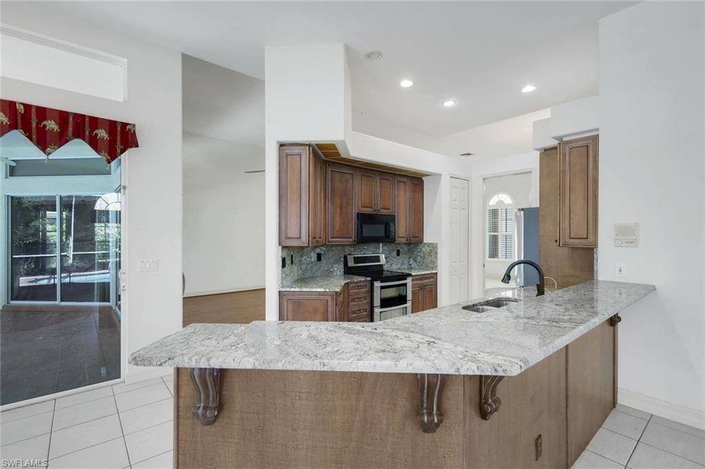 28476 Del Lago WAY