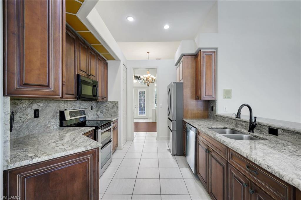 28476 Del Lago WAY