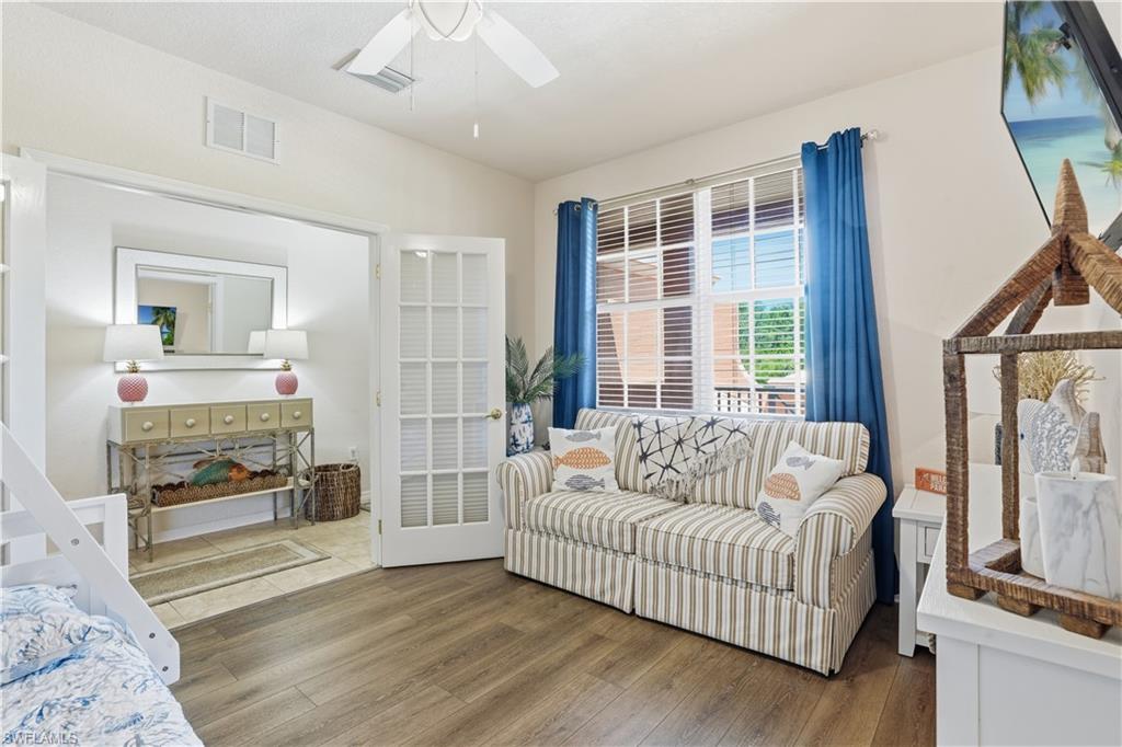 9621 Spanish Moss WAY 3823