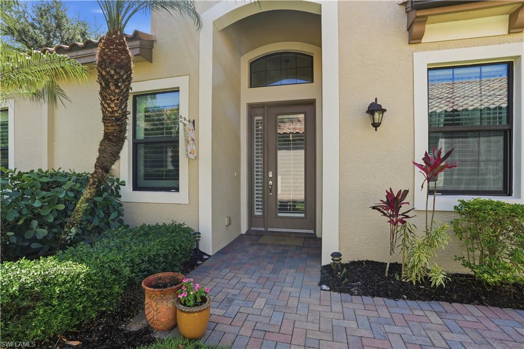 9435 Isla Bella CIR