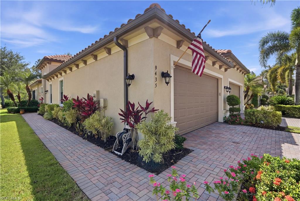 9435 Isla Bella CIR